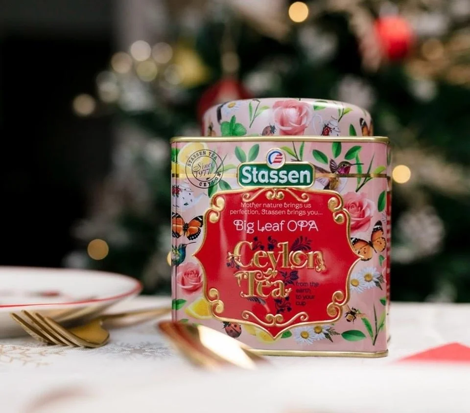 Stassen OPA liellapu melna tēja 100g metāla skārdene