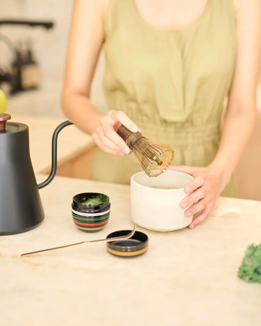 Moya Matcha Chasen - Brūnā Matča putojamā slotiņa