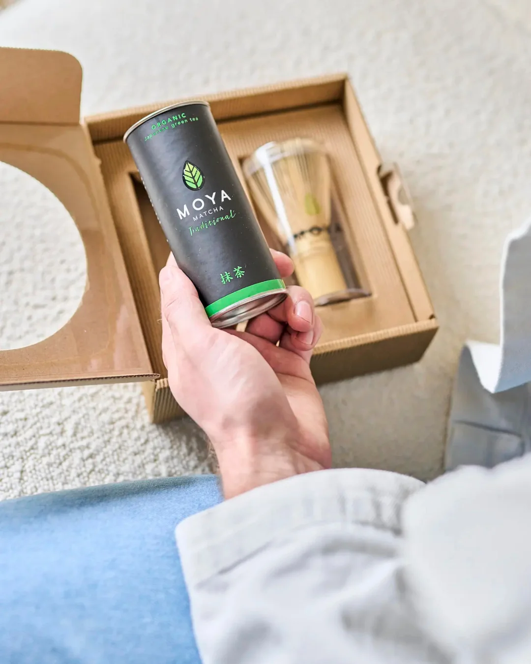 Moya Tradicionāla Matča un chasen (putojamā slotiņa) komplekts