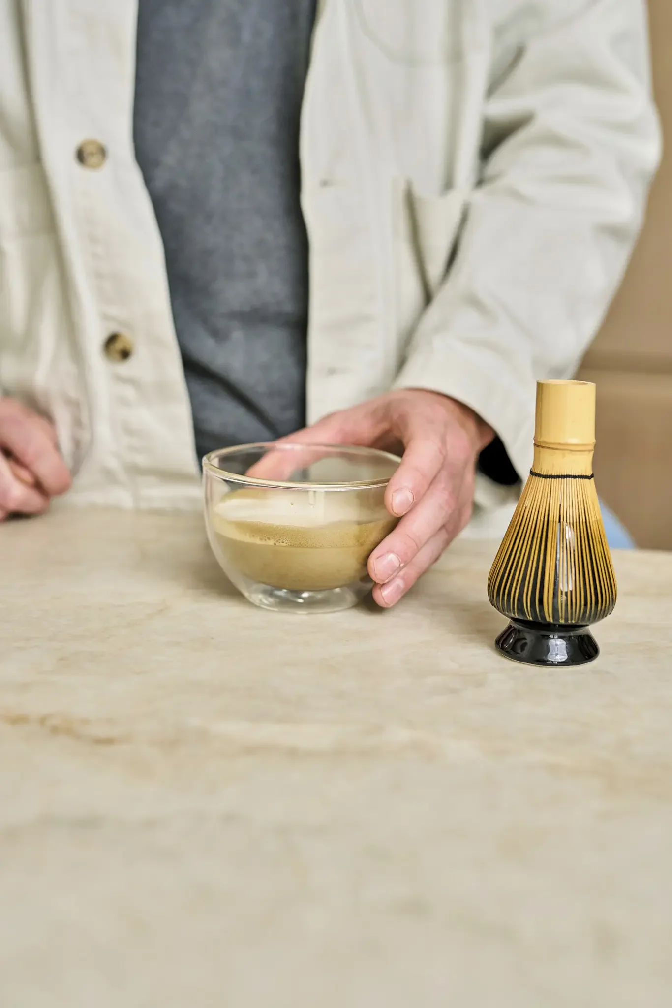 Moya Hojicha Pulveris japāņu beramā grauzdēta zaļā tēja 100g rāvējslēdzēja paka