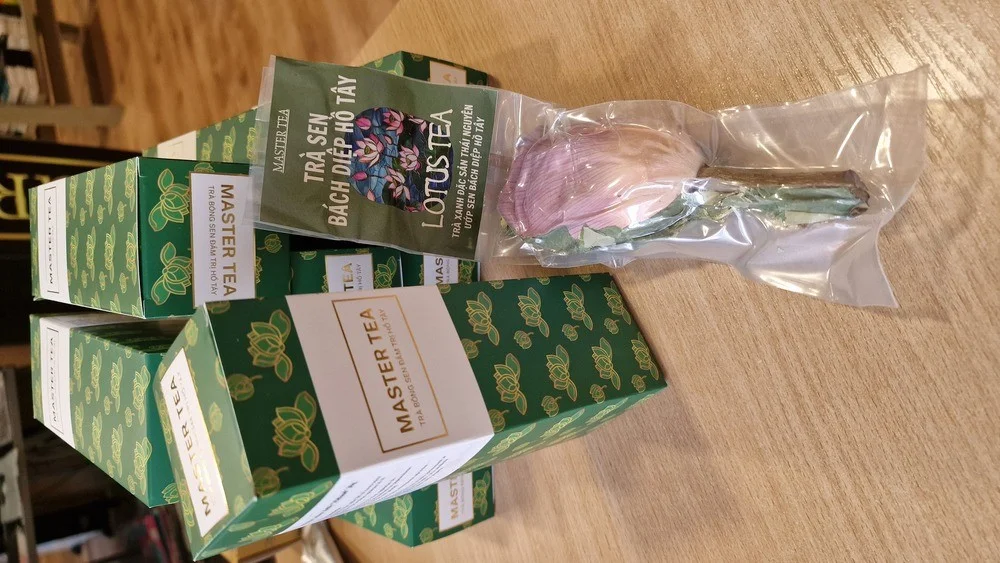 Zaļā tēja Lotosa ziedā “Midland” 80g Vjetnama