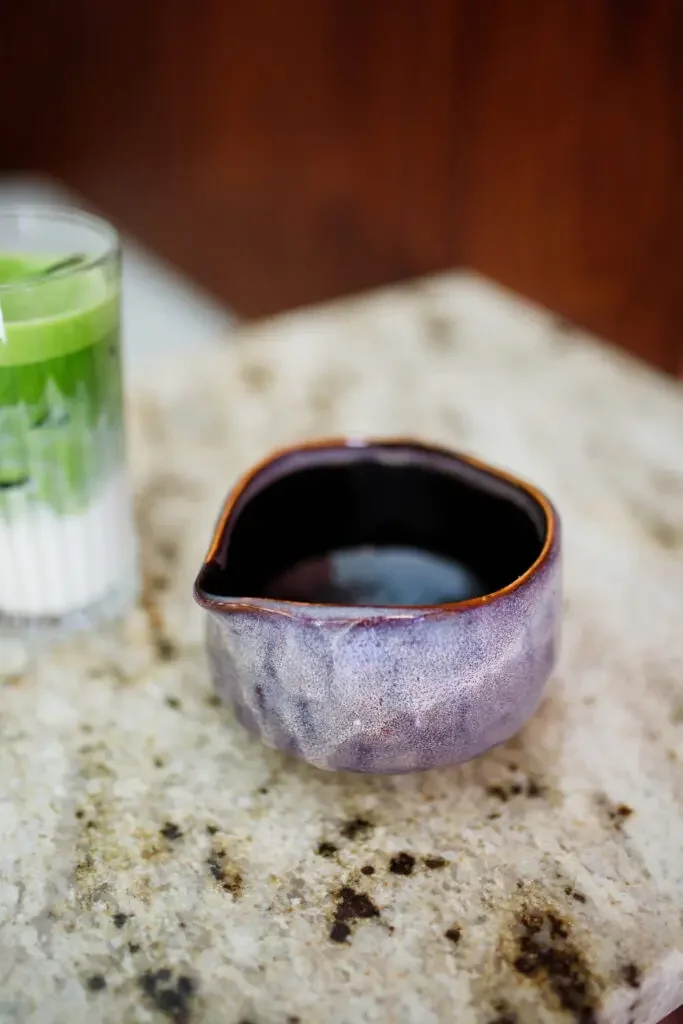 Matchawan Sumomo ar snīpi MOYA - Eksluzīvs Matcha tējas pagatavošanas trauks