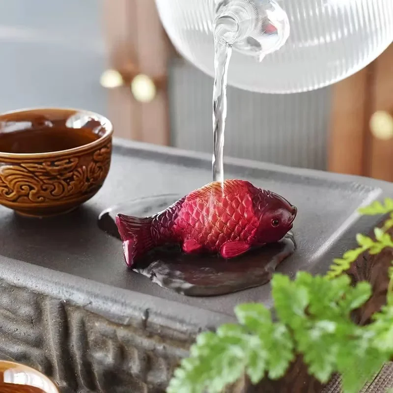 Tējas mīlulis - 2 krāsu mainošas zivis