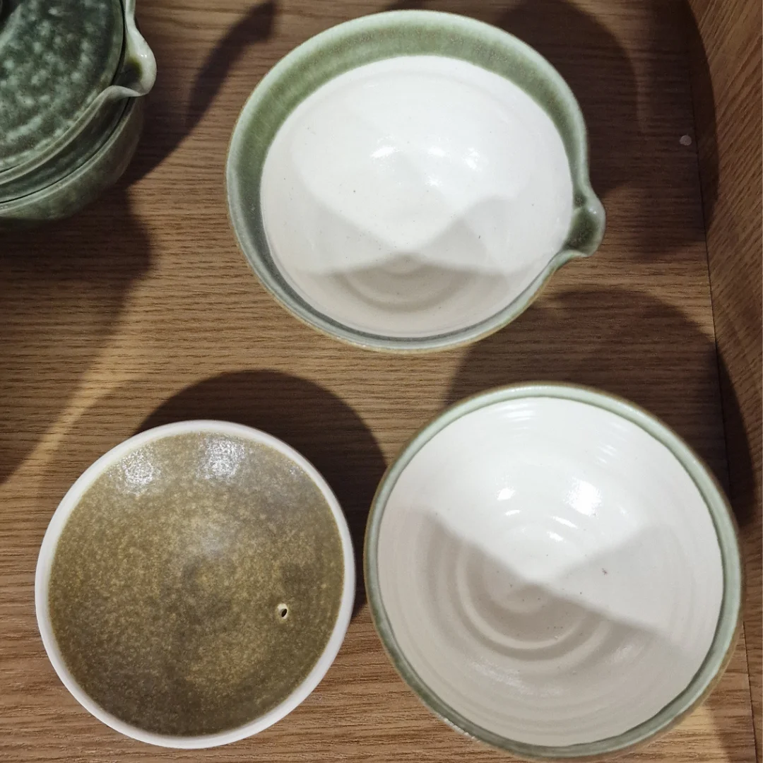 Zhong māla tējas ceremonijas komplekts - Gaivaņa un krūze, roku darbs, Zaļbrūns